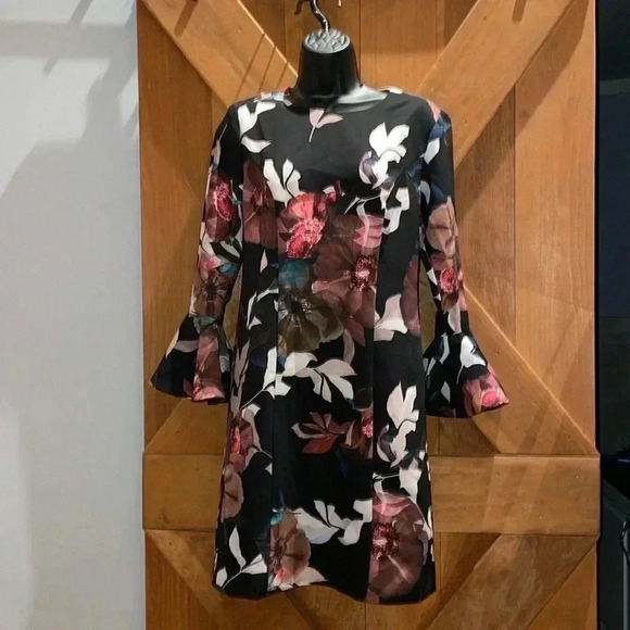Trina Turk Floral Dress- 4 - Picture 1 of 9